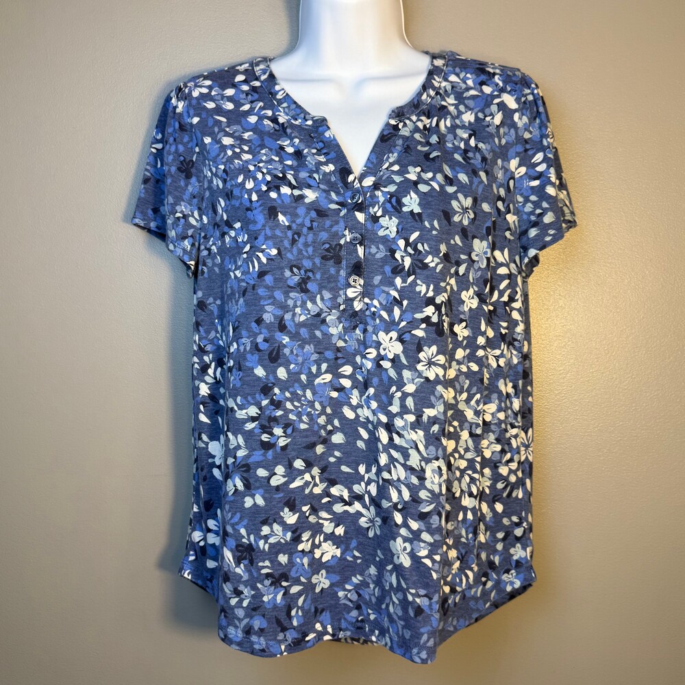 Liz Claiborne Blue Floral Henley Top Size Small Rayon Blend Short Sleeve Cottage